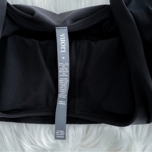 NWOT Vuori Daily Crop Top Black - Picture 6 of 12